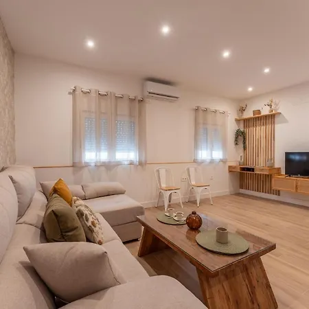 Turistico Khoeala Apartamento *